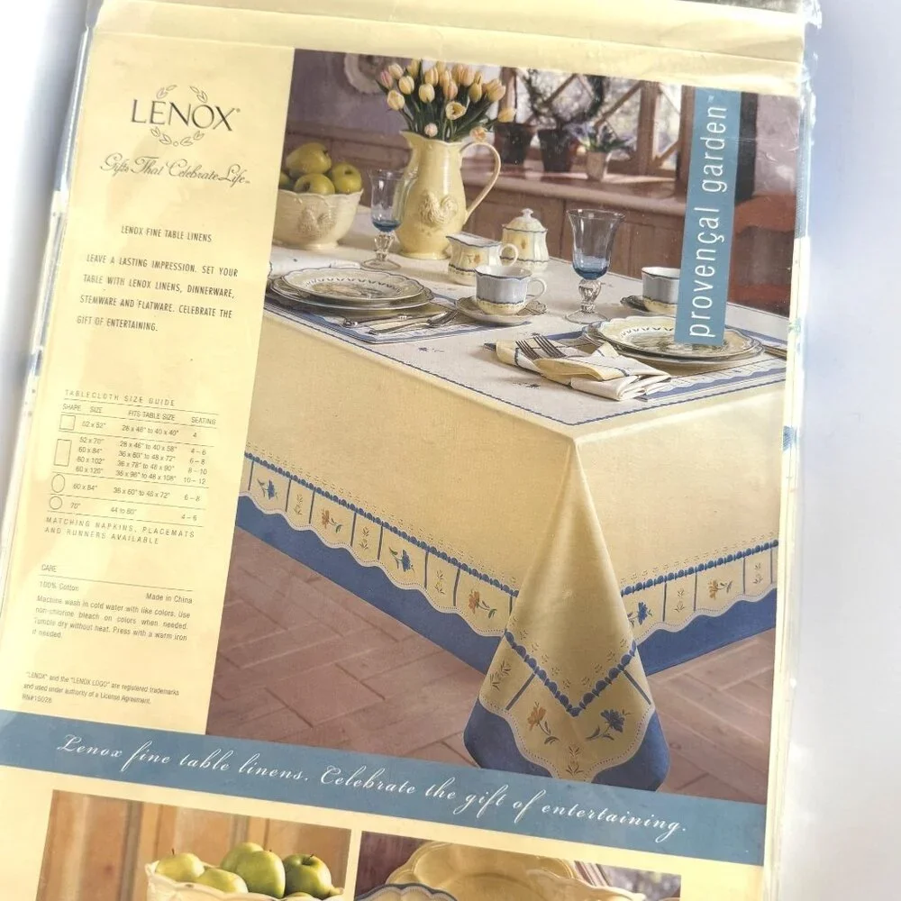 vintage Lenox Provencal Garden blue cream floral tablecloth country farm 80's 12